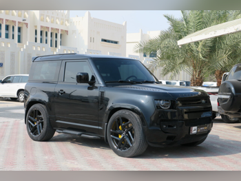 Land Rover  Defender  90 HSE  2022  Automatic  111,000 Km  6 Cylinder  Four Wheel Drive (4WD)  SUV  Black