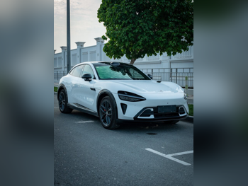 Xiaomi YU7 Max 2025 Automatic 0 Km 0 Cylinder All Wheel Drive (AWD) SUV White With Warranty