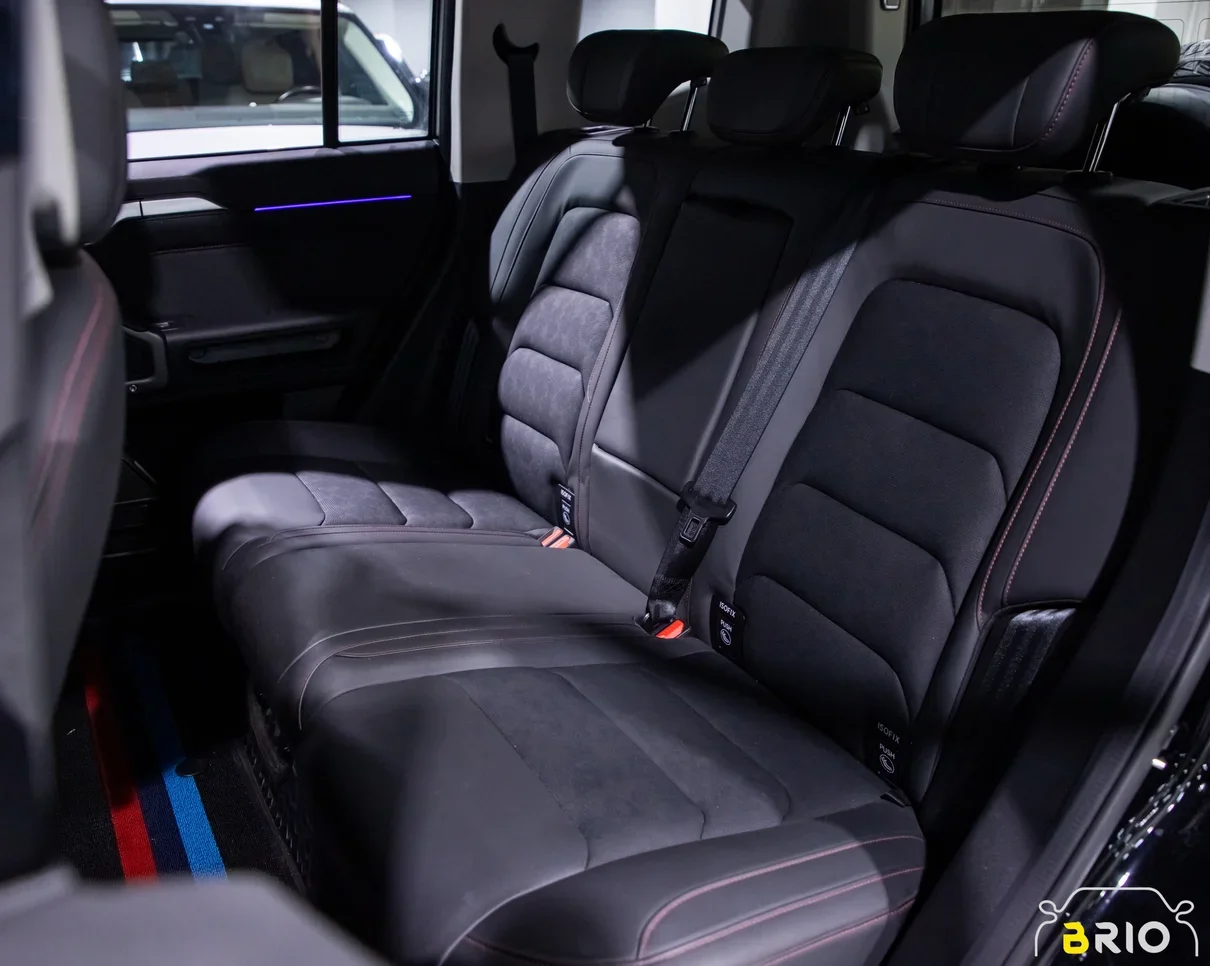 جيتور تي 2 لكجري بلس 2024 اوتوماتيك 12,000 كم 4 سلندر دفع رباعي اس يو في أسود