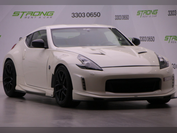 نيسان  زد  2014  اوتوماتيك  35,800 كم  6 سلندر  دفع خلفي  كوبيه \ سبورت  أبيض لؤلؤي