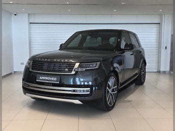 Land Rover  Range Rover  Vogue SE  2025  Automatic  37 Km  6 Cylinder  Four Wheel Drive (4WD)  SUV  Carpathian grey  With Warranty