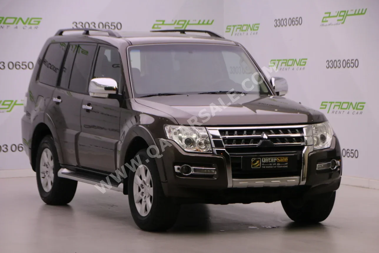 ميتسوبيشي باجيرو GLS 2020 اوتوماتيك 89,000 كم 6 سلندر دفع رباعي اس يو في بني