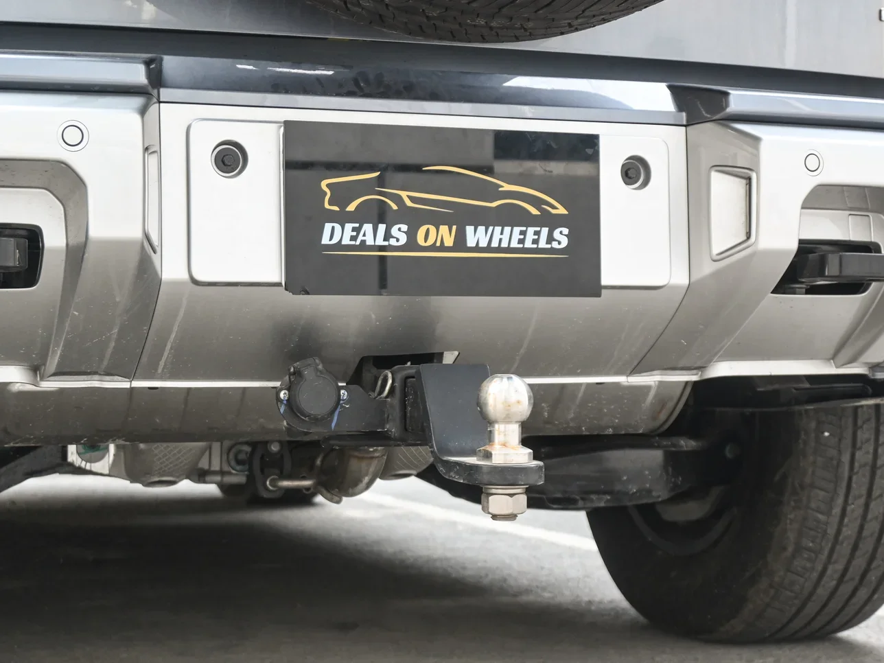 BYD  Leopard 5  Ultra 5  2025  Automatic  0 Km  4 Cylinder  Four Wheel Drive (4WD)  SUV  Black