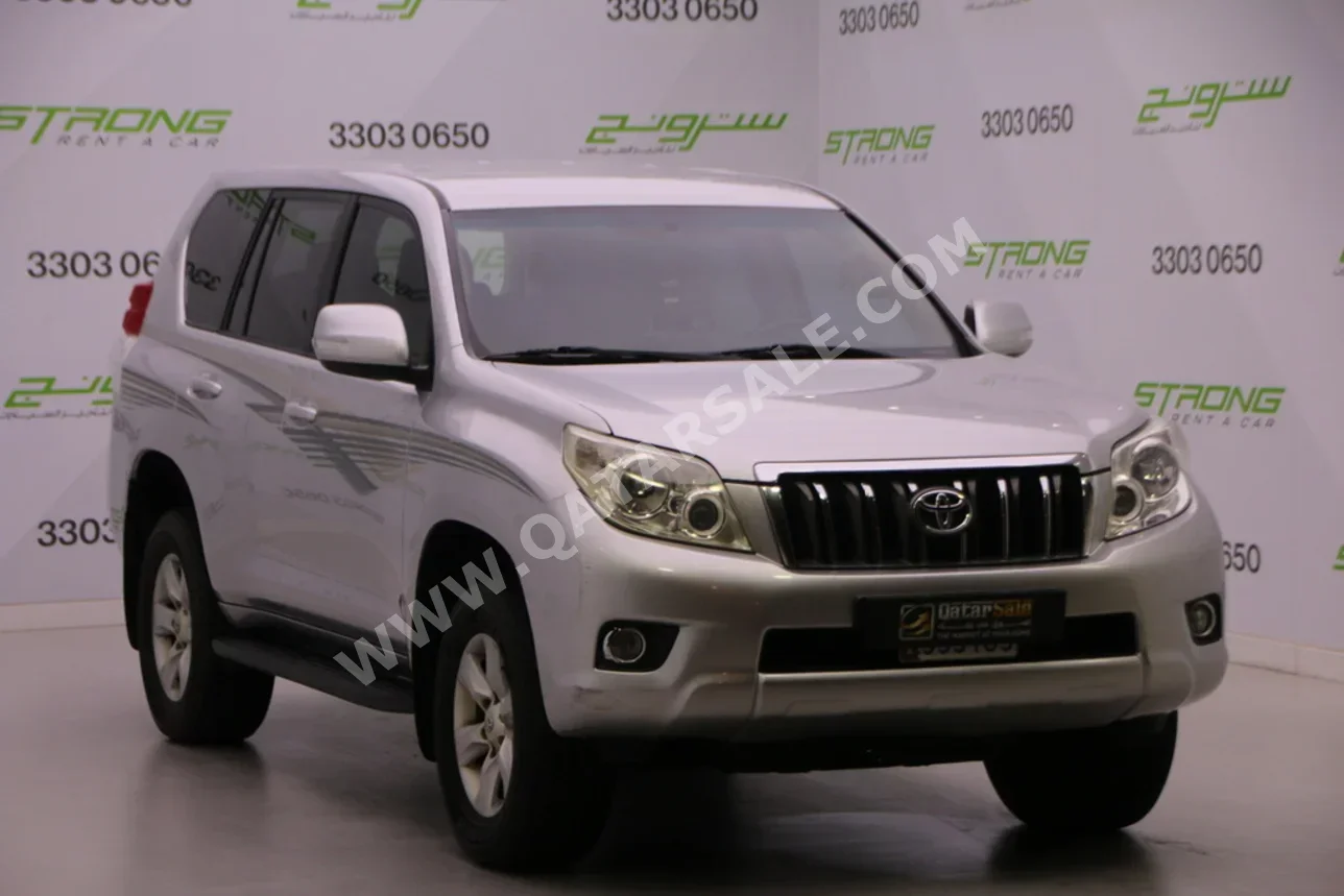 Toyota  Prado  2013  Automatic  283,000 Km  4 Cylinder  Four Wheel Drive (4WD)  SUV  Silver