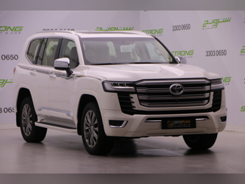 تويوتا  لاند كروزر  في اكس توين توربو  2023  اوتوماتيك  40,000 كم  6 سلندر  دفع رباعي  اس يو في  أبيض  تحت الضمان