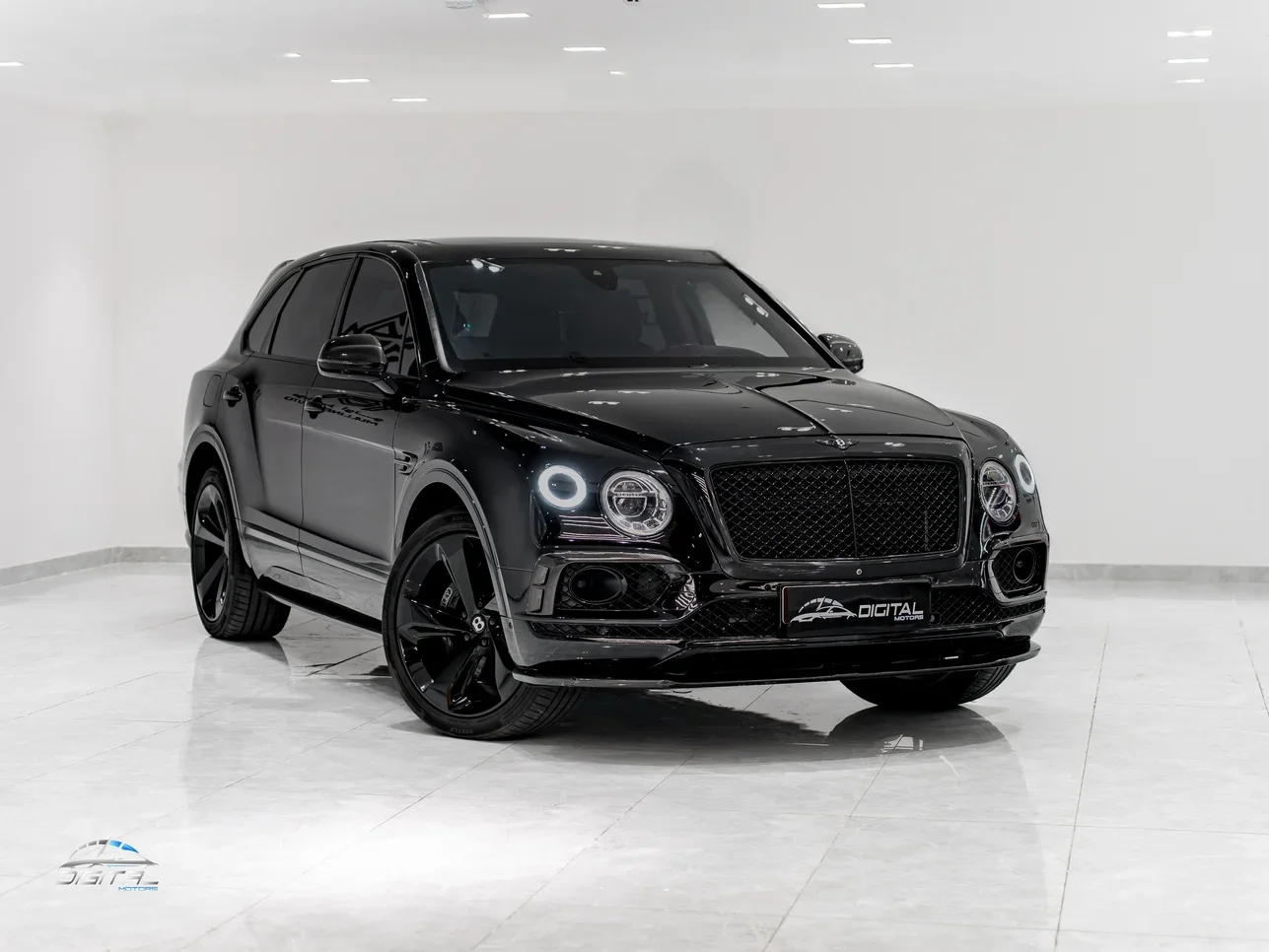 Bentley  Bentayga  2018  Automatic  179,500 Km  12 Cylinder  Four Wheel Drive (4WD)  SUV  Black
