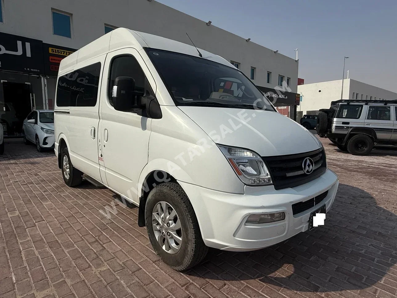 ماكسس  في 80  2021  اوتوماتيك  250,000 كم  4 سلندر  دفع خلفي  اس يو في  أبيض