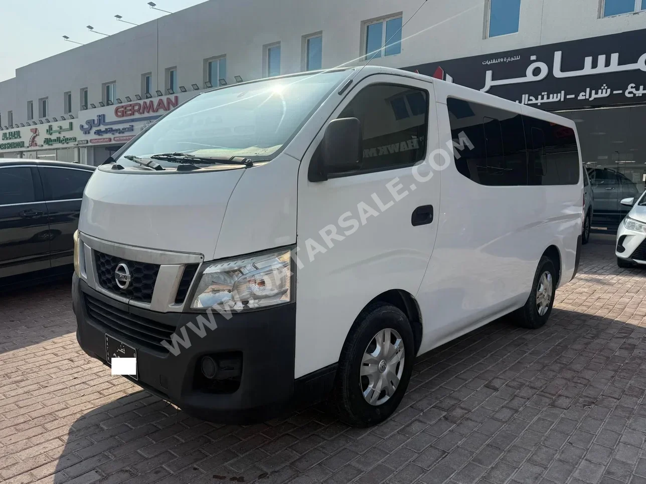 نيسان  أورفان  إن في 350  2016  عادي  460,000 كم  4 سلندر  دفع خلفي  فان \ باص  أبيض