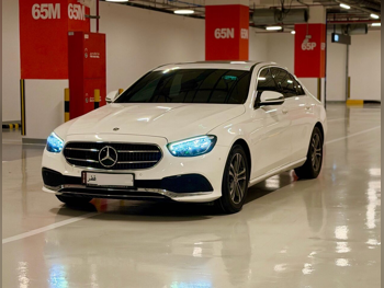 Mercedes-Benz  E-Class  200  2022  Automatic  74,000 Km  4 Cylinder  Rear Wheel Drive (RWD)  Sedan  White  With Warranty