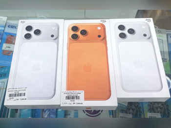 هواتف نقالة ابل  - ايفون 17  - برو ماكس  - أبيض  - 8 جيجابايت