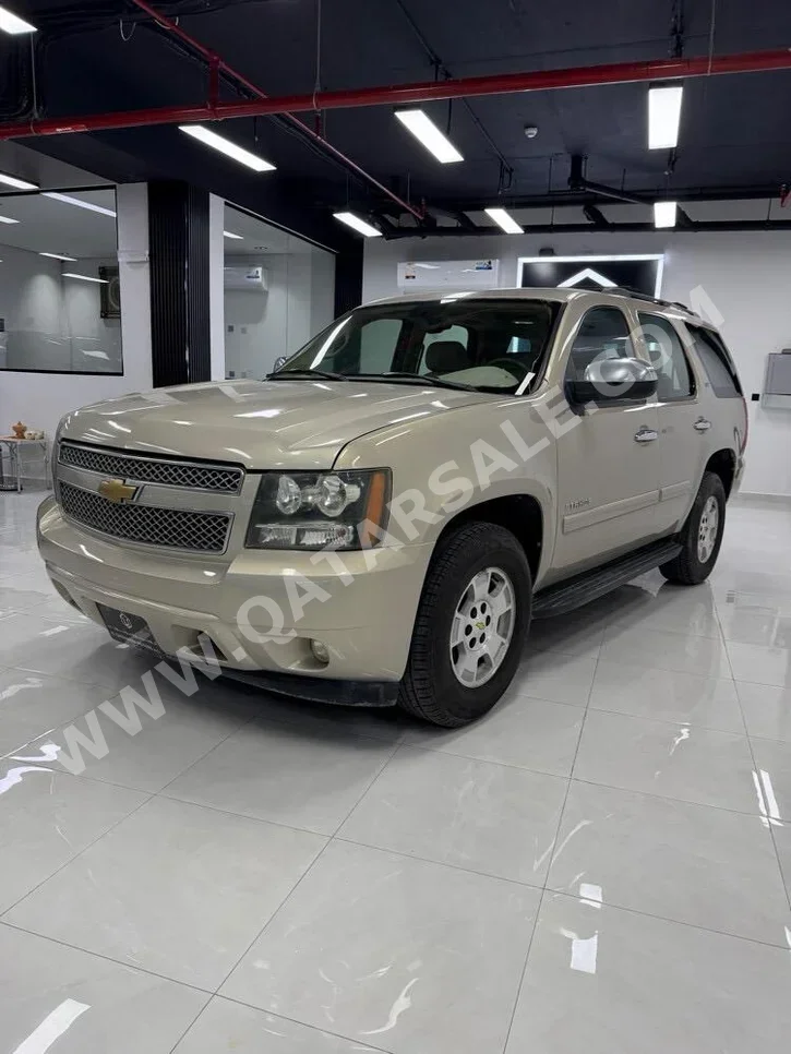 شفروليه  تاهو  إل إس  2007  اوتوماتيك  300,000 كم  8 سلندر  دفع رباعي  اس يو في  ذهبي