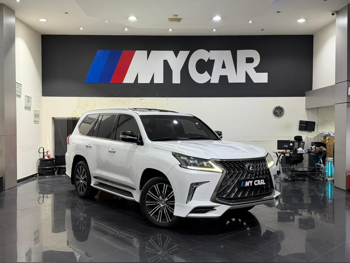 لكزس  ال اكس  570 اس  2016  اوتوماتيك  158,000 كم  8 سلندر  دفع رباعي  اس يو في  أبيض