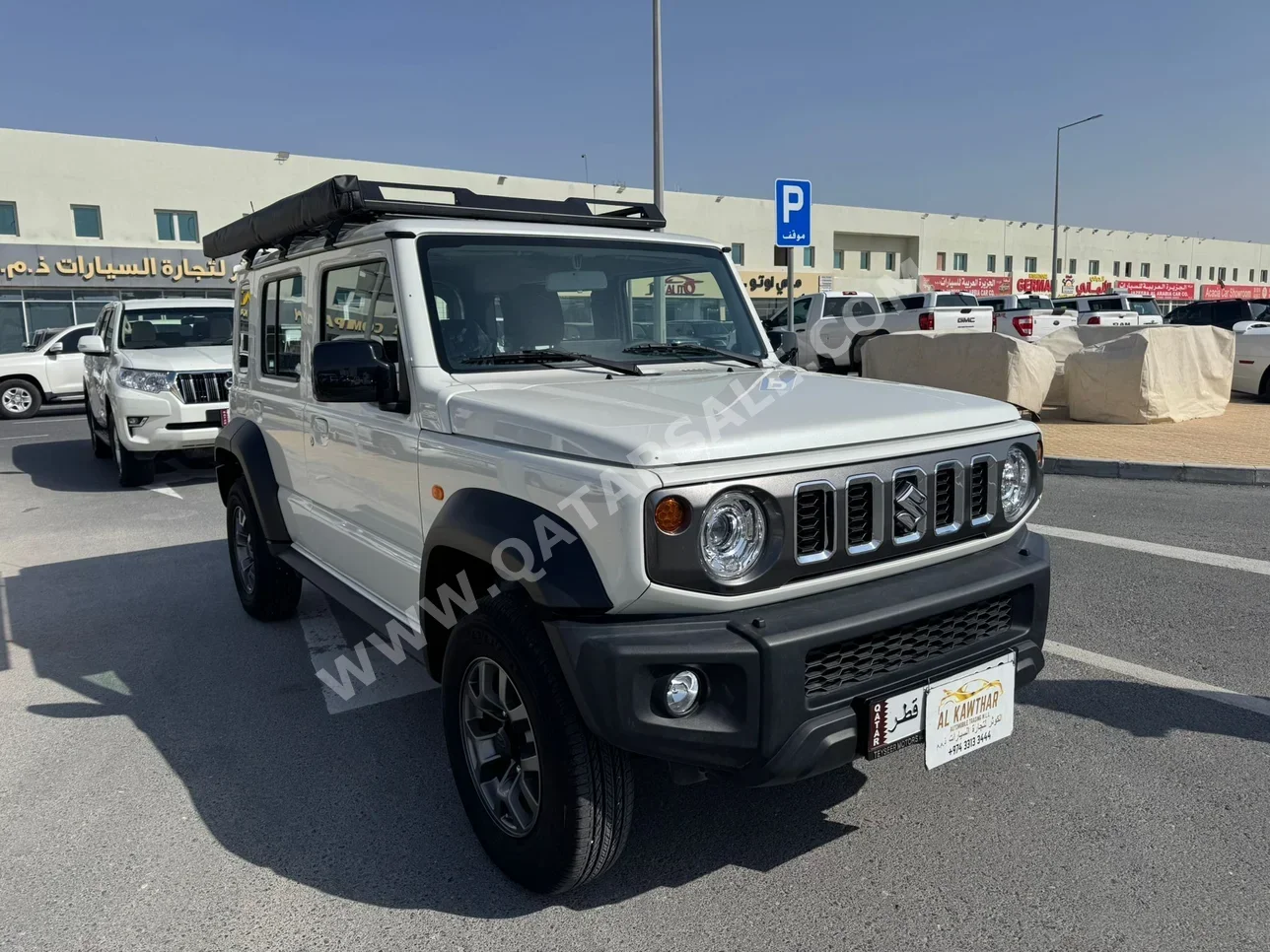 سوزوكي  جمني  2025  اوتوماتيك  4,000 كم  4 سلندر  دفع رباعي  اس يو في  أبيض  تحت الضمان