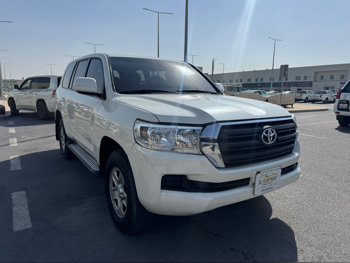 Toyota  Land Cruiser  G  2020  Automatic  235,000 Km  6 Cylinder  Four Wheel Drive (4WD)  SUV  White