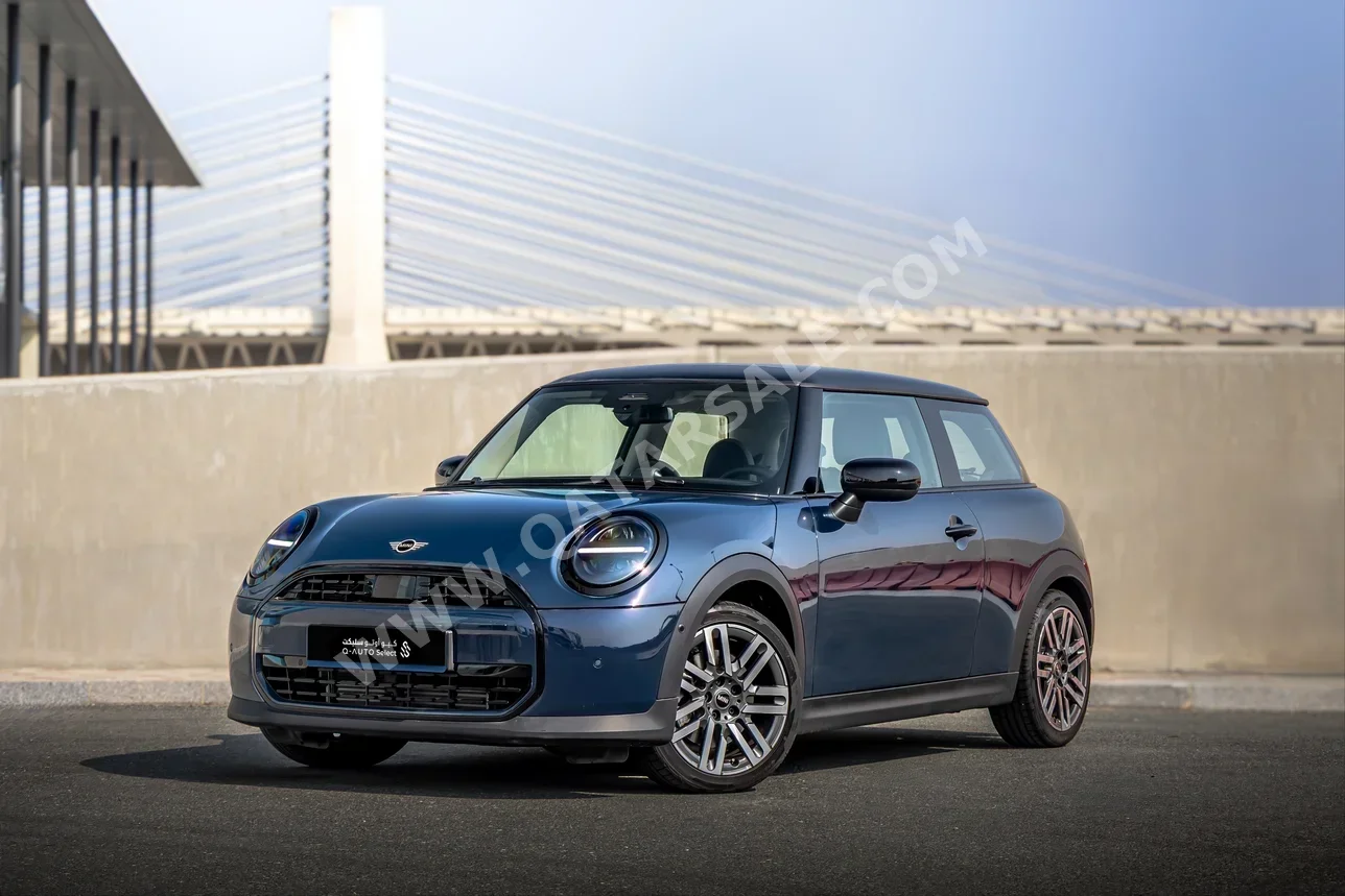 Mini  Cooper  Coupe  2025  Automatic  5,400 Km  3 Cylinder  Front Wheel Drive (FWD)  Hatchback  Blue  With Warranty