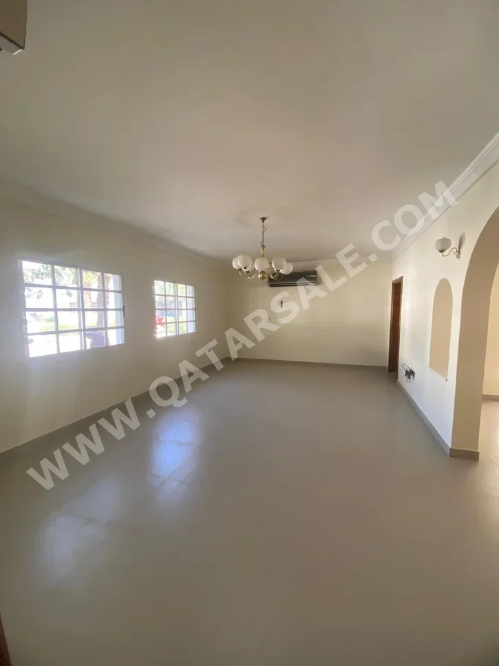 Family Residential  - Semi Furnished  - Al Rayyan  - Fereej Al Soudan  - 4 Bedrooms