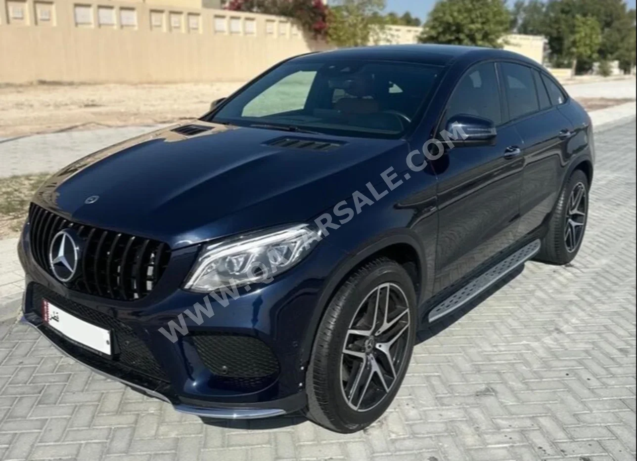 مرسيدس - بنز  جي ال اي  43 AMG  2019  اوتوماتيك  134,000 كم  6 سلندر  دفع رباعي  اس يو في  ازرق