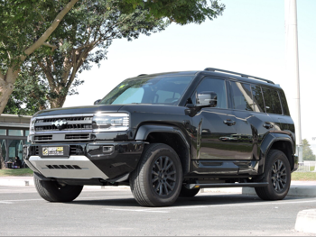 بي واي دي  ليوبيرد 5  الترا 5  2025  اوتوماتيك  6,000 كم  4 سلندر  دفع رباعي  اس يو في  أسود  تحت الضمان