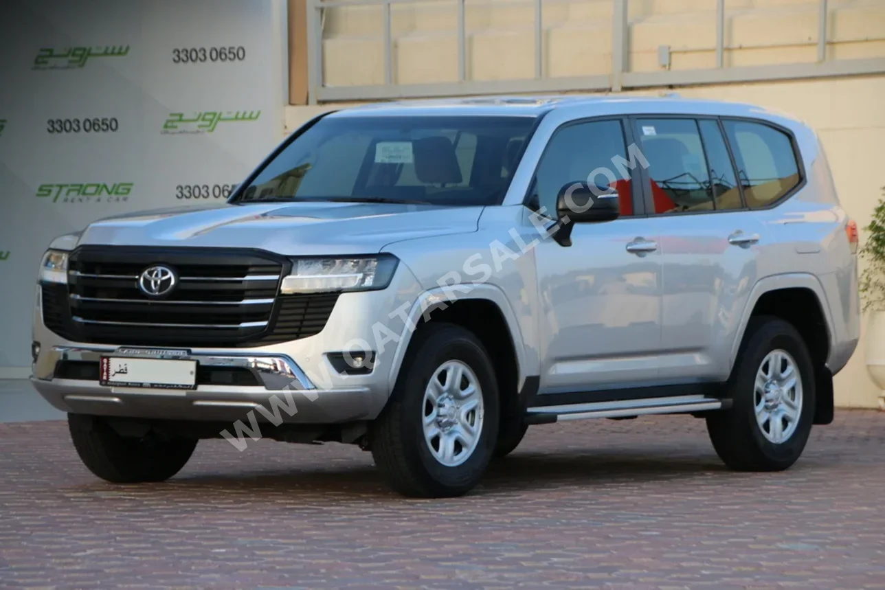 Toyota Land Cruiser GX 2025 Automatic 29,000 Km 6 Cylinder Four Wheel Drive (4WD) SUV Silver With Warranty