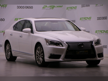 Lexus  LS  460  2013  Automatic  54,000 Km  8 Cylinder  Rear Wheel Drive (RWD)  Sedan  Pearl