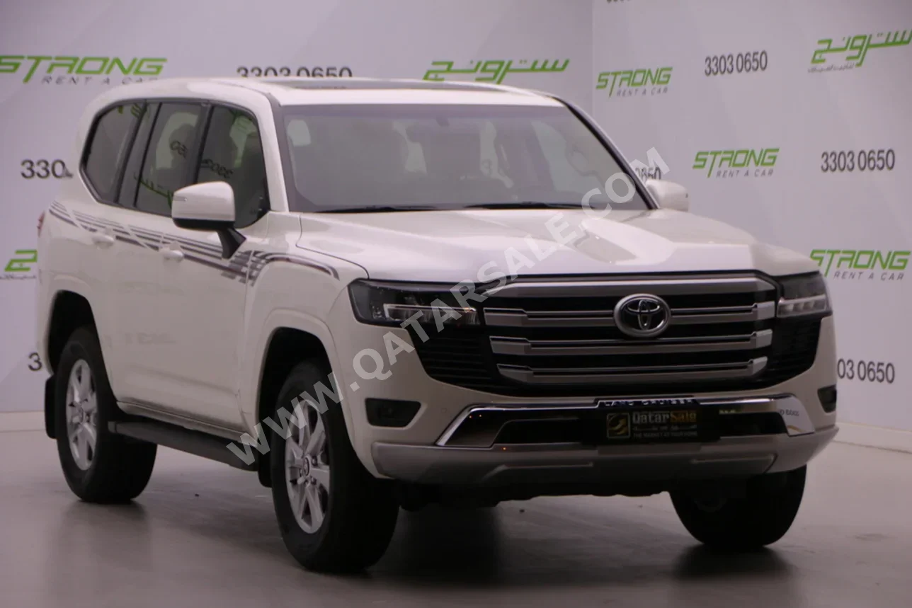 تويوتا  لاند كروزر  جي اكس ار توين توربو  2022  اوتوماتيك  116,000 كم  6 سلندر  دفع رباعي  اس يو في  أبيض لؤلؤي