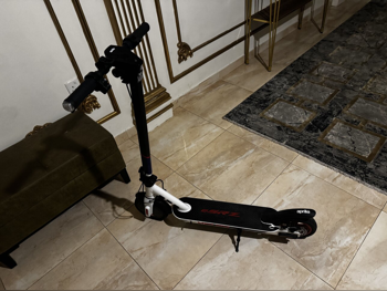 سكوترات سكوتر كهربائي  - متعدد الألوان