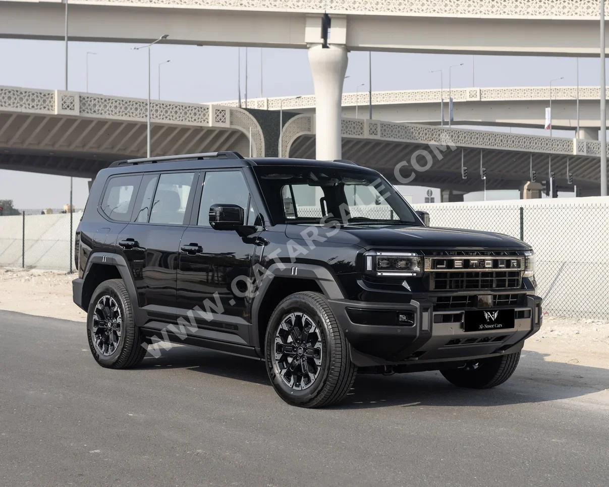 Jetour  G700  2026  Automatic  0 Km  4 Cylinder  Four Wheel Drive (4WD)  SUV  Black  With Warranty