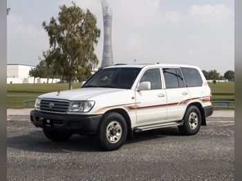 Toyota  Land Cruiser  GX  2004  Automatic  374,000 Km  6 Cylinder  Four Wheel Drive (4WD)  SUV  White