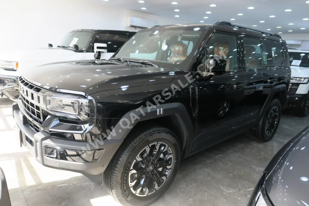 Jetour  G700  2026  Automatic  0 Km  4 Cylinder  Four Wheel Drive (4WD)  SUV  Black  With Warranty