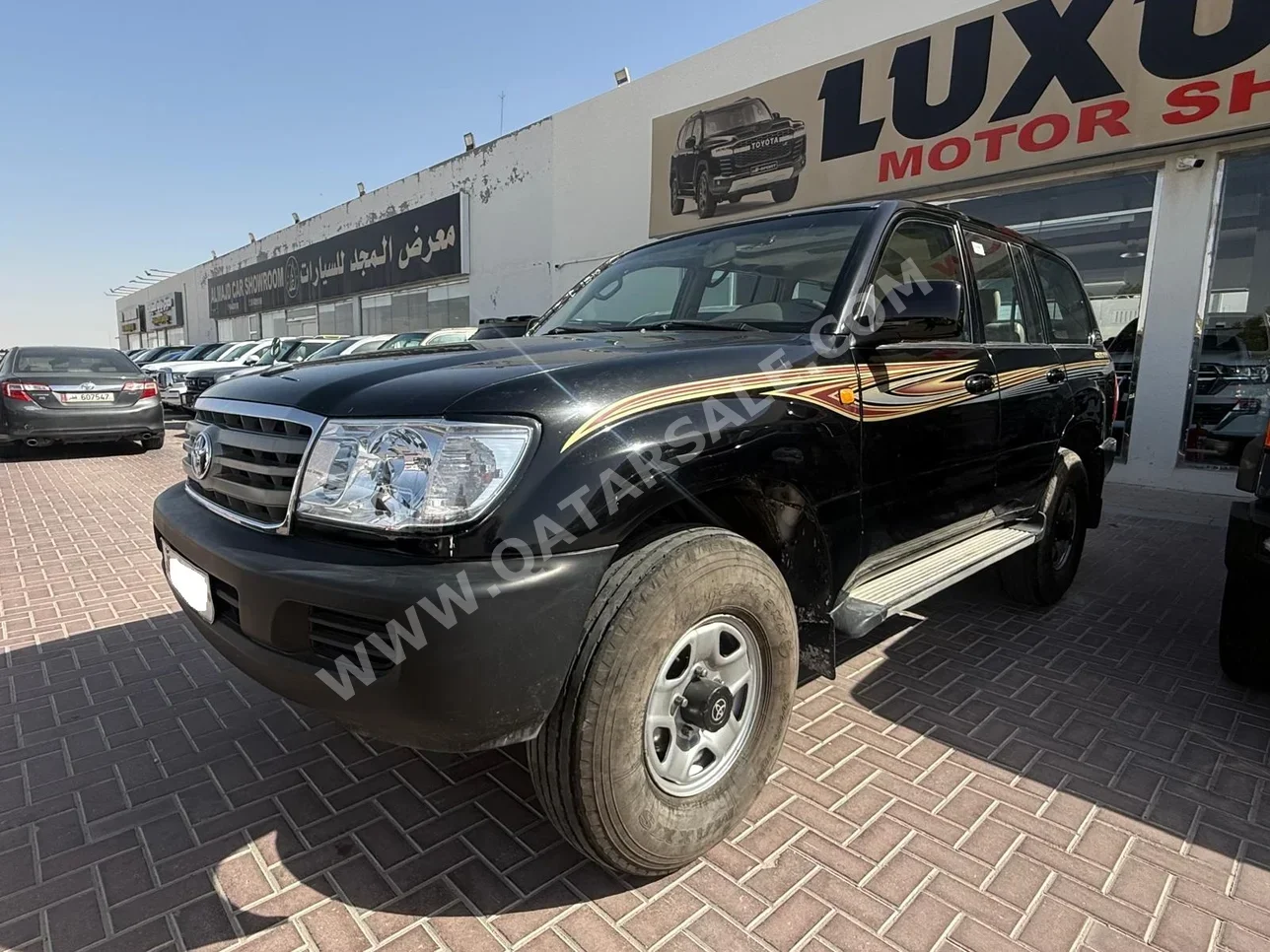Toyota  Land Cruiser  GX  2007  Manual  325,000 Km  6 Cylinder  Four Wheel Drive (4WD)  SUV  Black