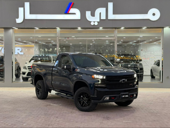 شفروليه  سلفرادو  تريل بووز  2021  اوتوماتيك  58,000 كم  8 سلندر  دفع رباعي  بيكب  أزرق غامق