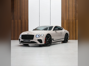 بنتلي  كونتيننتل  جي تي  2019  اوتوماتيك  25,000 كم  12 سلندر  دفع كلي مستمر  كوبيه \ سبورت  رمادي