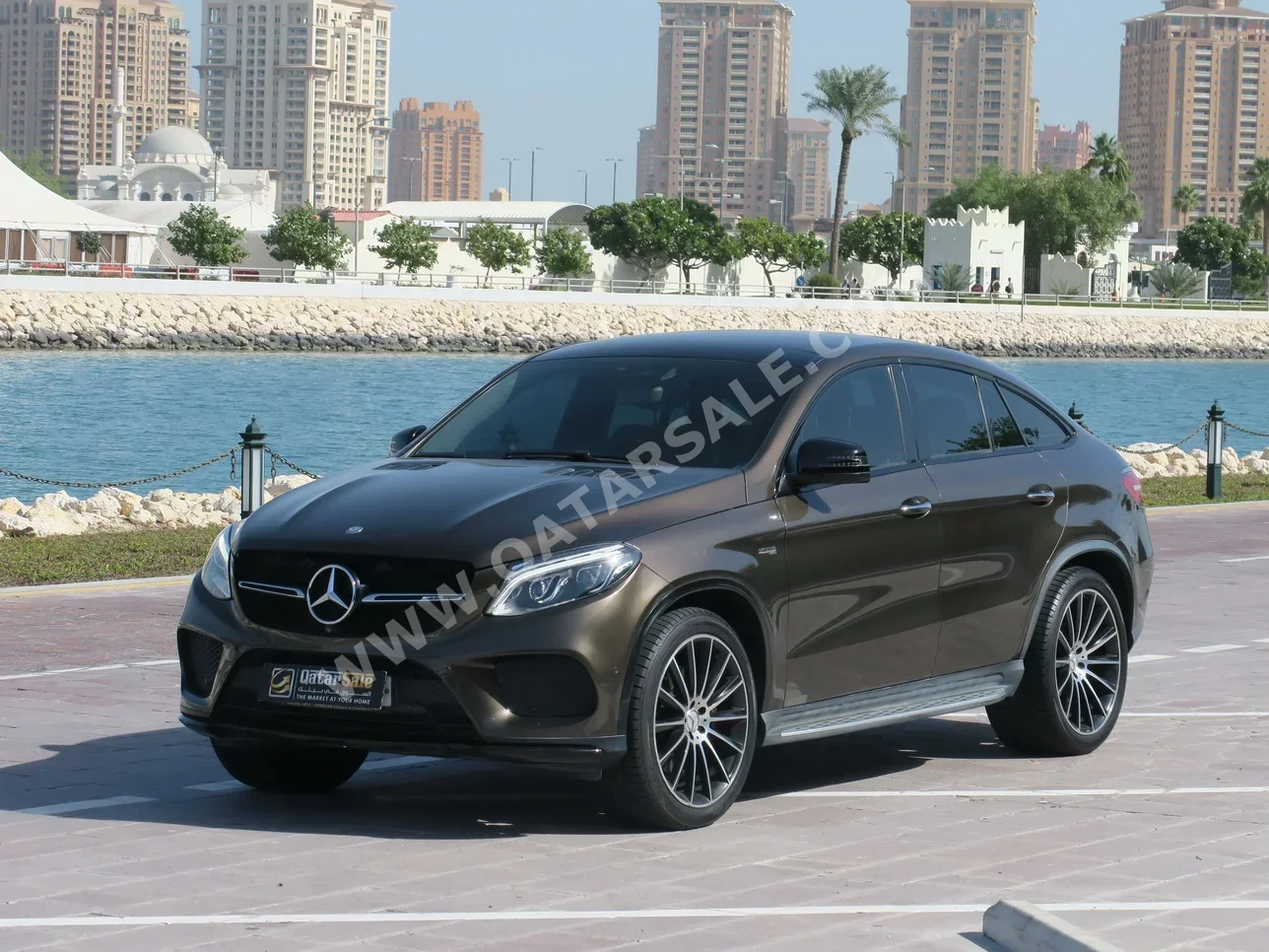 Mercedes-Benz  GLE  43 AMG  2017  Automatic  95,000 Km  6 Cylinder  Four Wheel Drive (4WD)  SUV  Brown