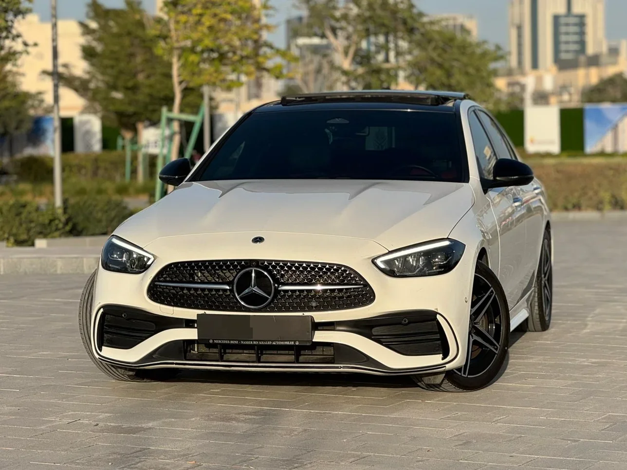 Mercedes-Benz  C-Class  200 AMG  2023  Automatic  31,000 Km  4 Cylinder  Rear Wheel Drive (RWD)  Sedan  White