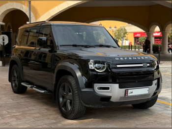 لاند روفر  ديفيندر  110 اس اي  2023  اوتوماتيك  68,000 كم  4 سلندر  دفع رباعي  اس يو في  أسود  تحت الضمان