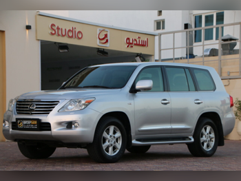 Lexus  LX  570  2010  Automatic  167,000 Km  8 Cylinder  Four Wheel Drive (4WD)  SUV  Gray