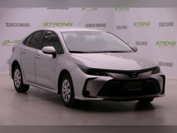 تويوتا  كورولا  2024  اوتوماتيك  22,000 كم  4 سلندر  سحب امامي  سيدان  فضي  تحت الضمان