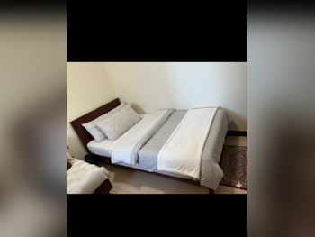 الأسّرة - ايكيا  - فردي  - بنى