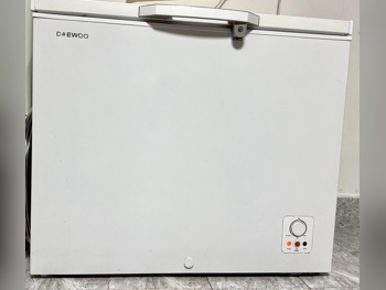 Freezers DAEWOO  White  2020 /  251-300 Lt  Chest