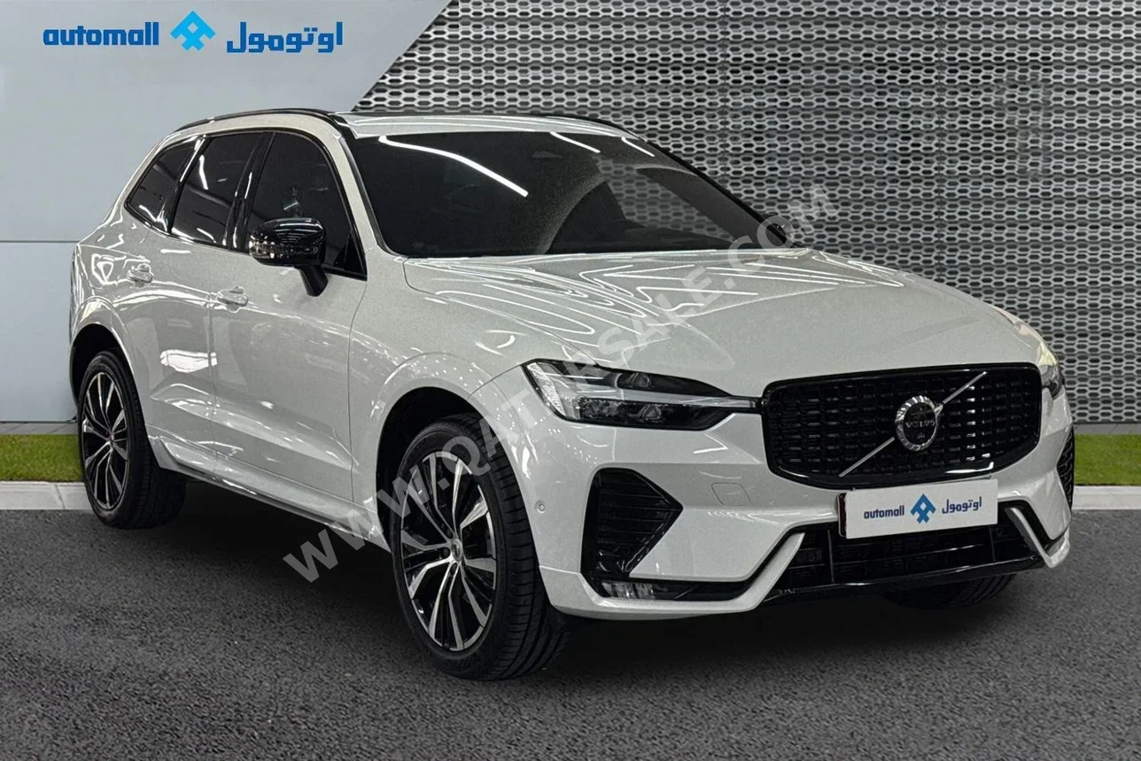 Volvo  XC  60  2023  Automatic  34,932 Km  6 Cylinder  All Wheel Drive (AWD)  SUV  White  With Warranty