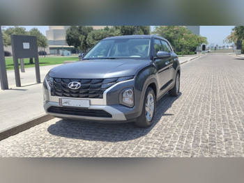 هيونداي  كريتا  4 سلندر  إس يو في 2 في 4  رمادي  2025