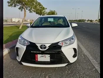 Toyota  Yaris  Sedan  White  2022