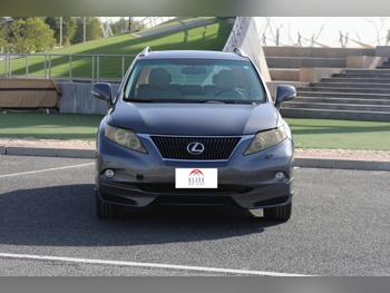 لكزس  ار اكس  350  2012  اوتوماتيك  176,000 كم  6 سلندر  دفع رباعي  اس يو في  رمادي