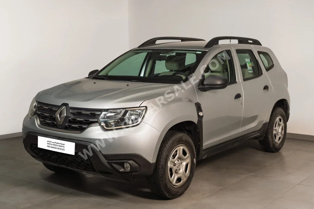 رينو  داستر  2022  اوتوماتيك  31,710 كم  4 سلندر  سحب امامي  اس يو في  رمادي  تحت الضمان