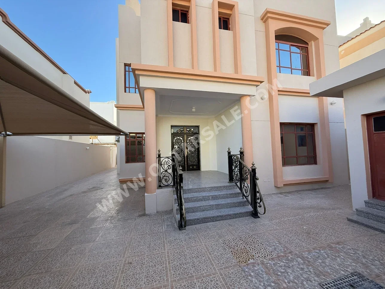 Family Residential  - Not Furnished  - Doha  - Al Thumama  - 7 Bedrooms