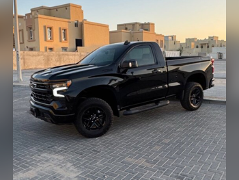 شفروليه  سلفرادو  ال تي تريل بوس زد 71  2022  تبترونك  79,000 كم  8 سلندر  دفع رباعي  بيكب  أسود  تحت الضمان