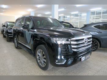 Toyota  Land Cruiser  GXR Twin Turbo  2024  Automatic  37,000 Km  6 Cylinder  Four Wheel Drive (4WD)  SUV  Black  With Warranty