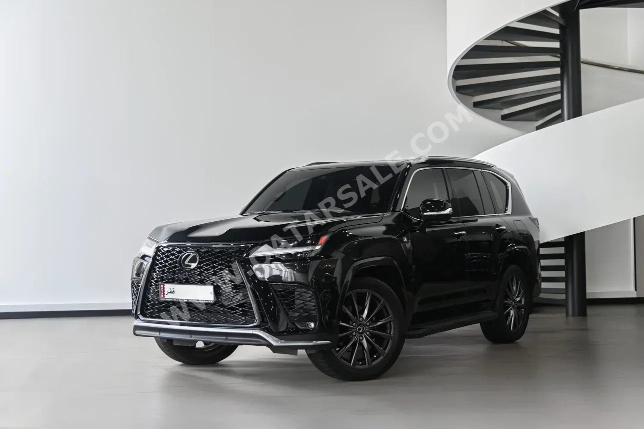 لكزس  ال اكس  600 اف سبورت  2023  اوتوماتيك  59,000 كم  6 سلندر  دفع رباعي  اس يو في  أسود  تحت الضمان