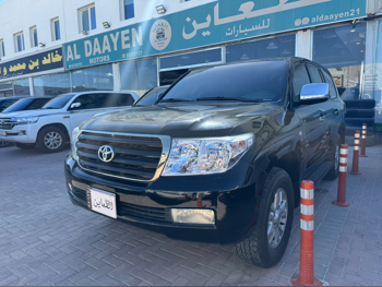 تويوتا  لاند كروزر  جي اكس ار  2009  اوتوماتيك  427,000 كم  6 سلندر  دفع رباعي  اس يو في  أسود