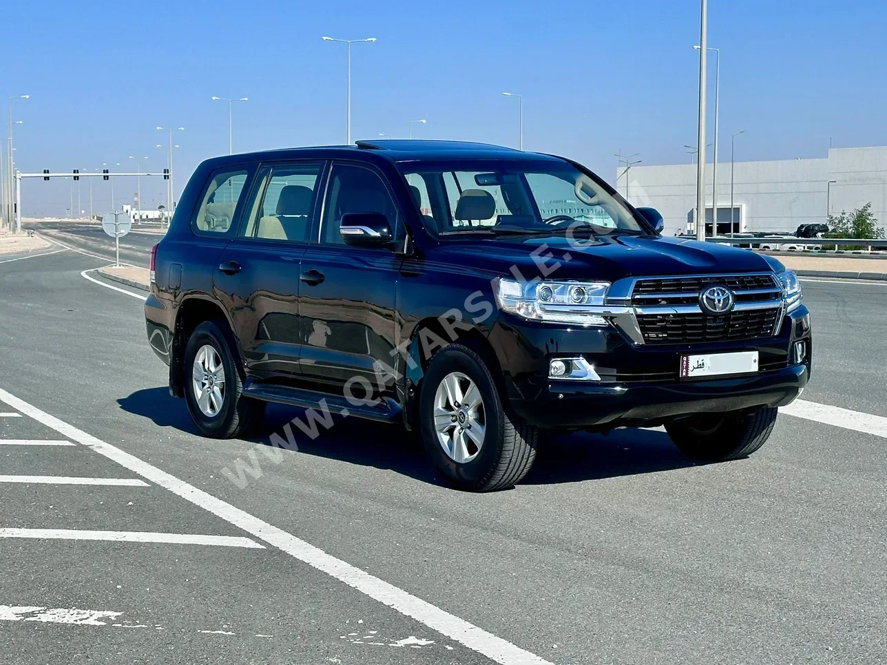 Toyota  Land Cruiser  GXR  2019  Automatic  213,000 Km  6 Cylinder  Four Wheel Drive (4WD)  SUV  Black